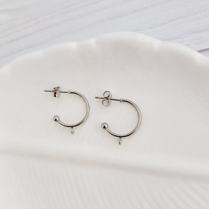 Silver Medium Half Hoop with Perpendicular Loop, 10 Pieces, Hoop #4
