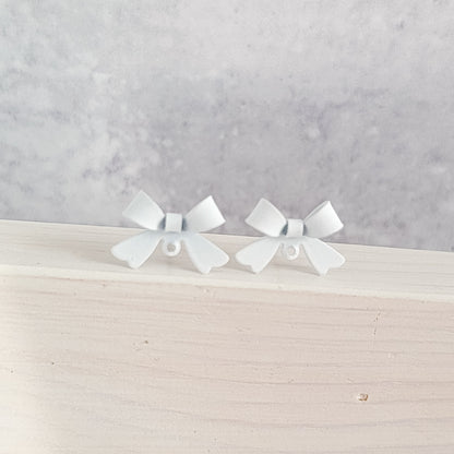 Bright White Stainless Steel Bow Stud Connector, 10 Pieces, Bow #48