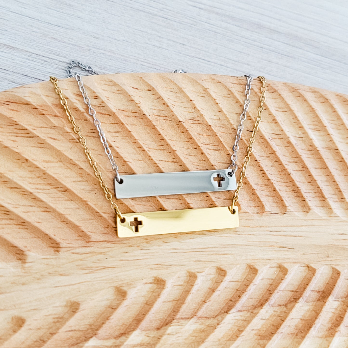 Cross Cutout Horizontal Bar Necklace (Silver or Gold), 1 Total, Metal Blank #180