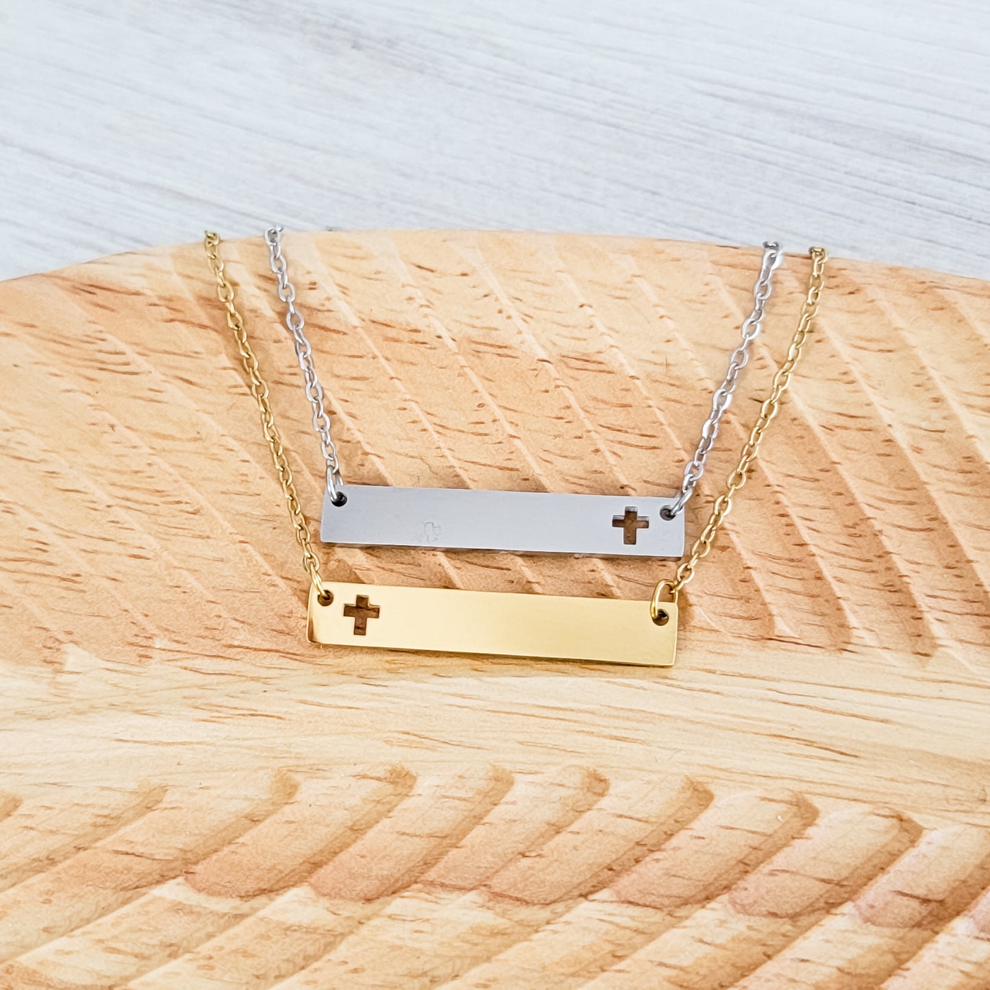 Cross Cutout Horizontal Bar Necklace (Silver or Gold), 1 Total, Metal Blank #180
