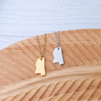Mississippi Pendant Necklace (Silver or Gold), 1 Total, Metal Blank #192
