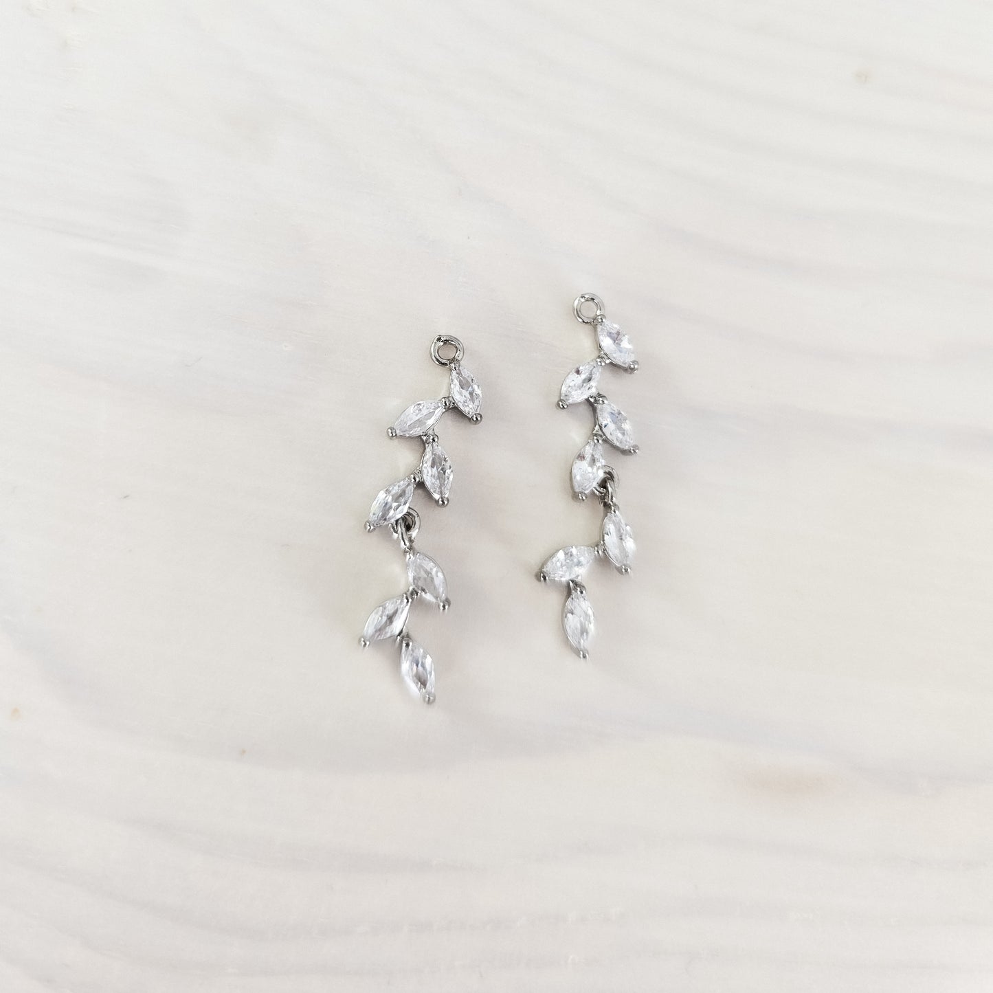Silver Cubic Zirconia Cascading Pendant, 10 Pieces, Bling #6