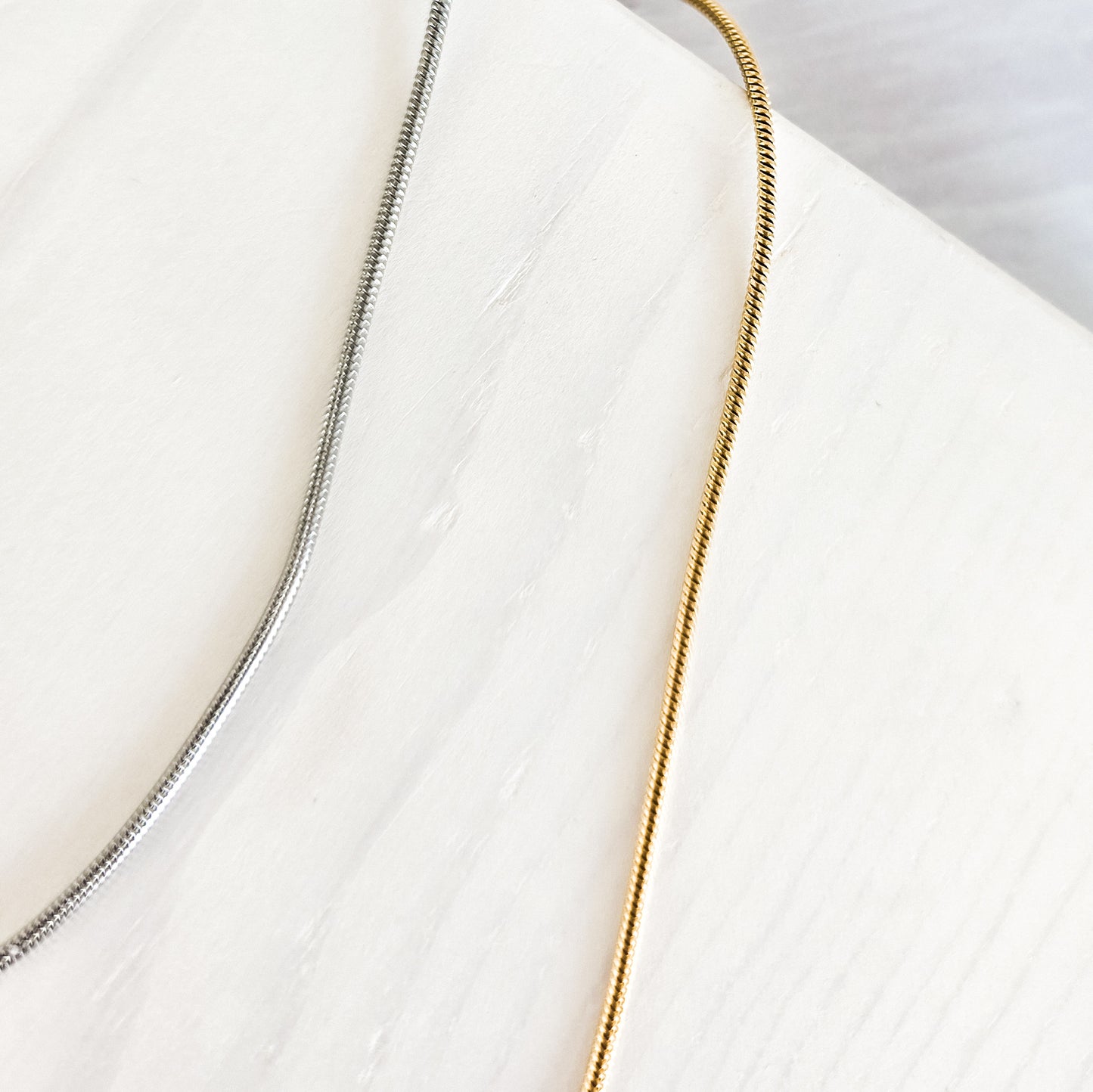 New Premium Full Round Snake Chain Necklace Finding (Silver or Gold Stainless Steel), Pack of 5, Chain #28