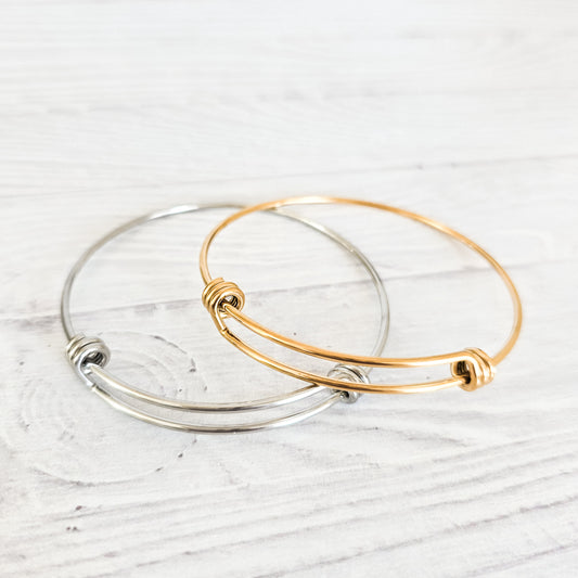 Modern Twist Bangle Bracelet (Silver or Gold), 1 Total, Metal Blank #199