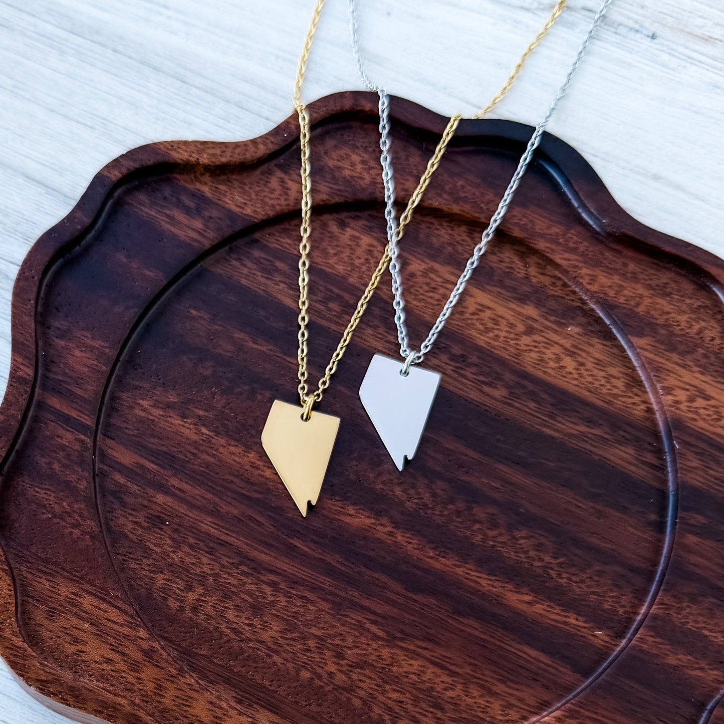 Nevada Pendant Necklace (Silver or Gold), 1 Total, Metal Blank #226