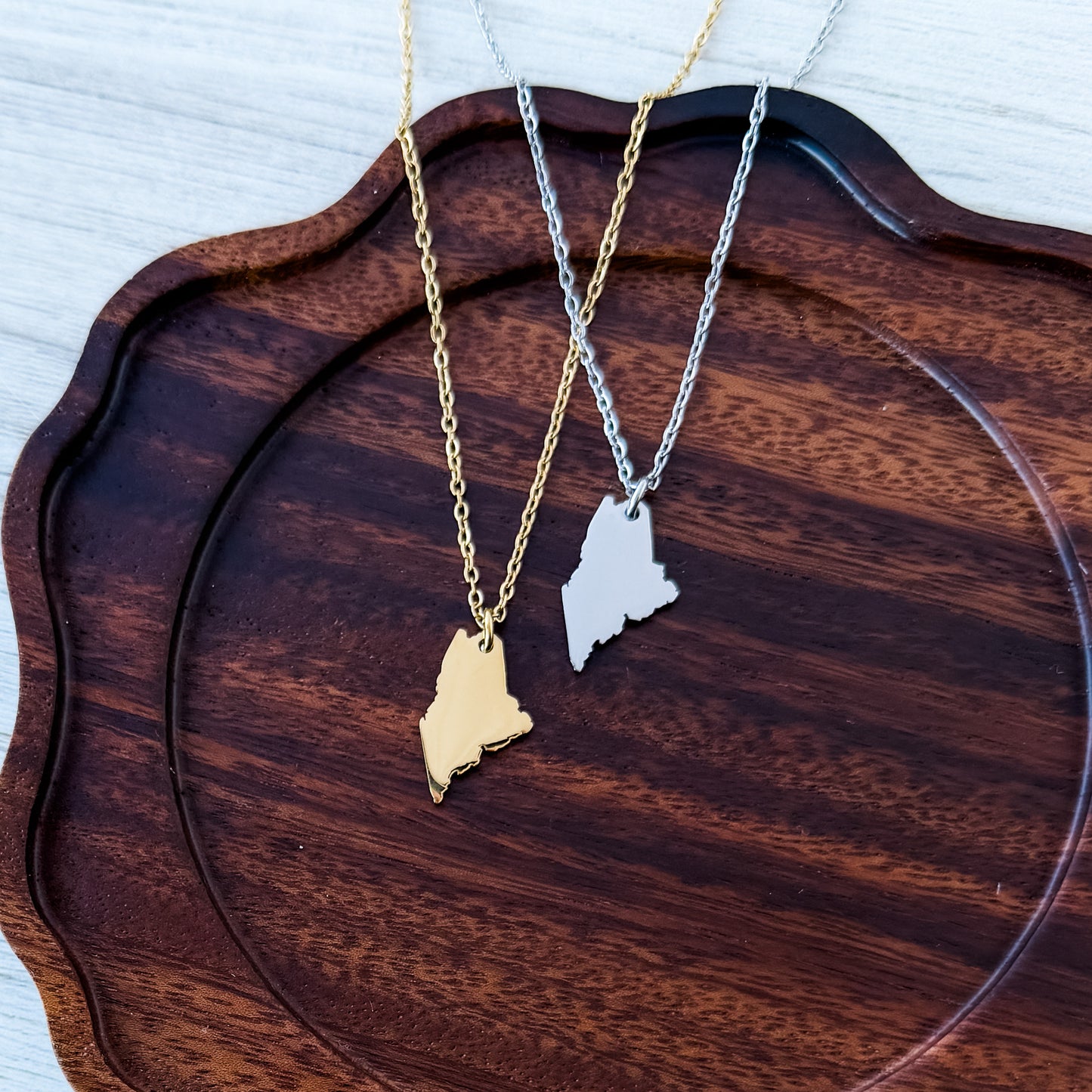 Maine Pendant Necklace (Silver or Gold), 1 Total, Metal Blank #229