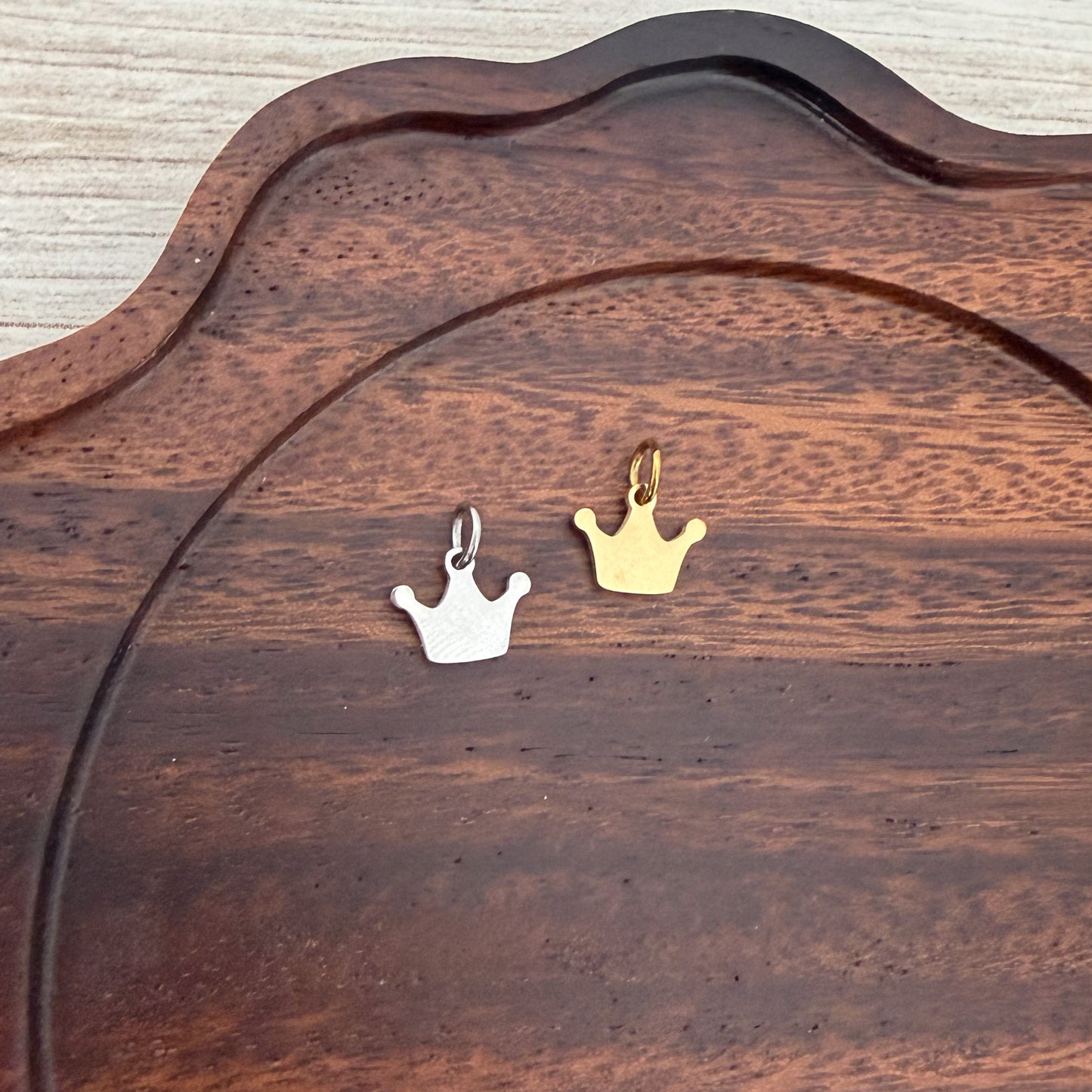 Tiny Crown Charms with Attached Jump Rings (Silver or Gold), 5 Total, Metal Blank #243