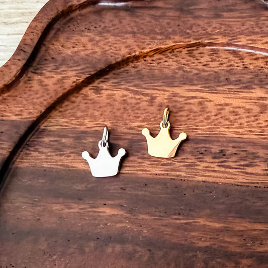 Tiny Crown Charms with Attached Jump Rings (Silver or Gold), 5 Total, Metal Blank #243