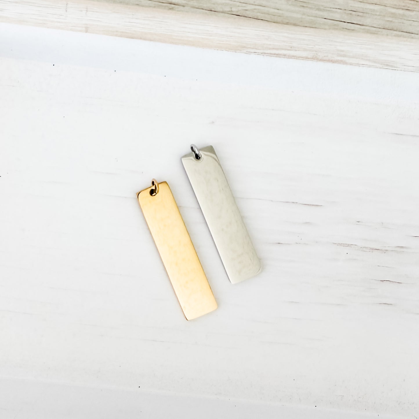 Classic Flat Bar Pendant with Attached Jump Rings (Silver or Gold), 5 Total, Metal Blank #245