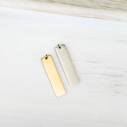 Classic Flat Bar Pendant with Attached Jump Rings (Silver or Gold), 5 Total, Metal Blank #245