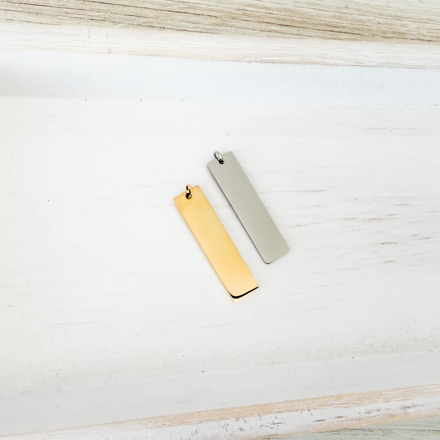 Classic Flat Bar Pendant with Attached Jump Rings (Silver or Gold), 5 Total, Metal Blank #245