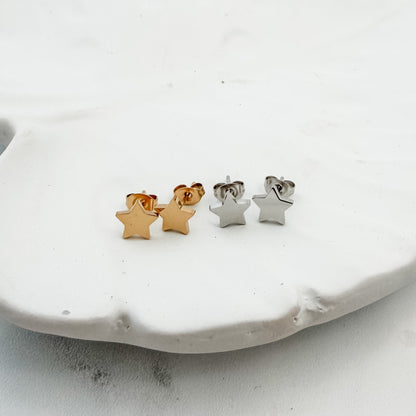 Petite Star Stud Earrings (Silver or Gold), 1 Pair Total, Metal Blank #284