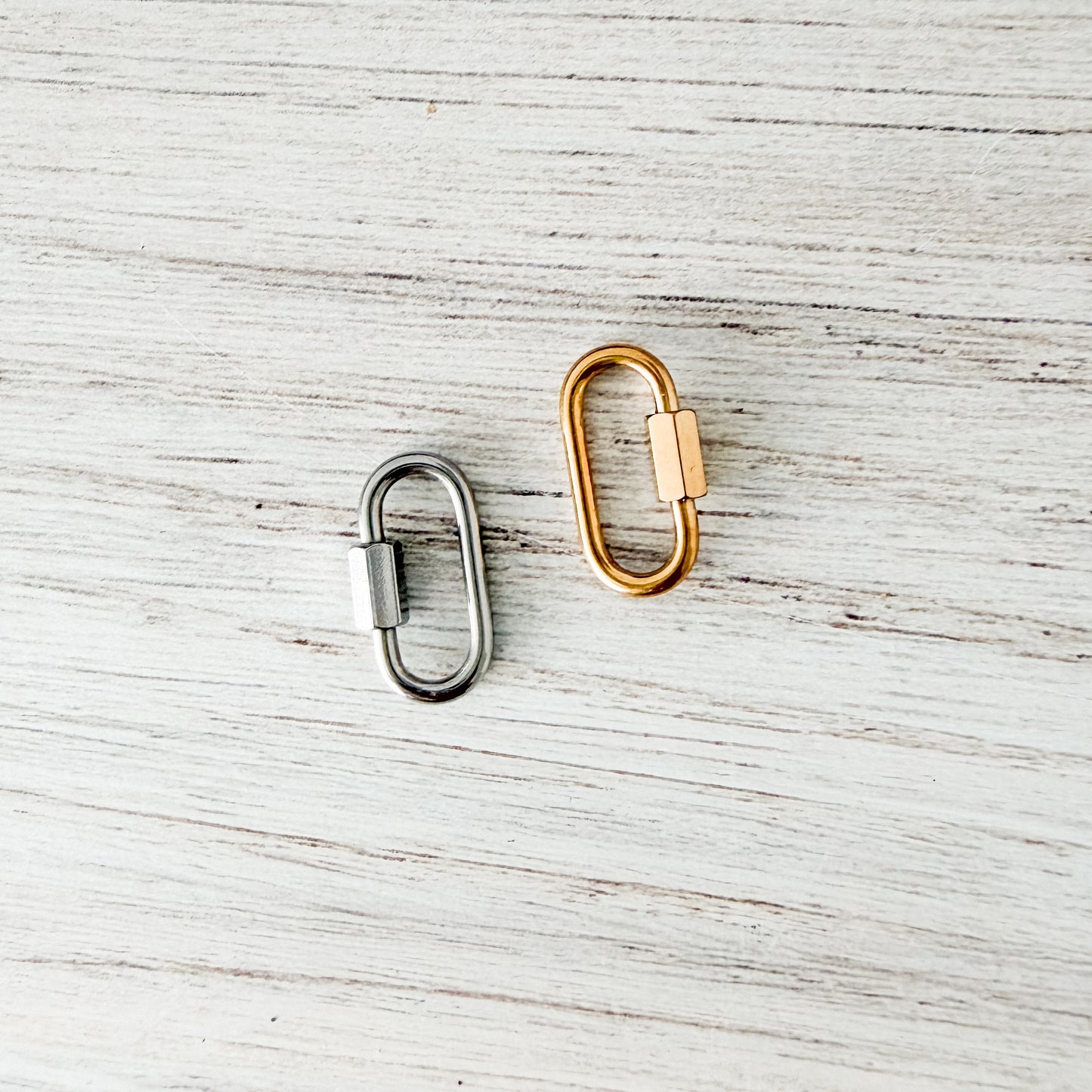 New Premium Oval Carabiner Finding (Silver or Gold), 5 Pieces, Metal Blank #263