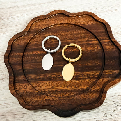 Oval Pendant Keychain (Silver or Gold), 1 Total, Metal Blank #261
