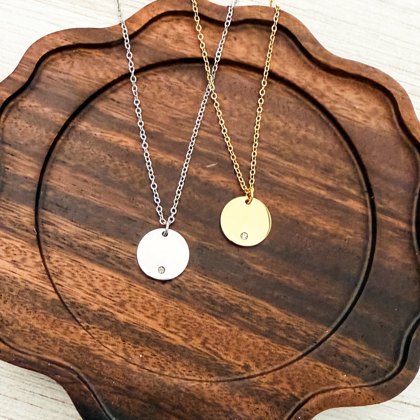 Luster Disc Necklace (Silver or Gold), 1 Total, Metal Blank #260