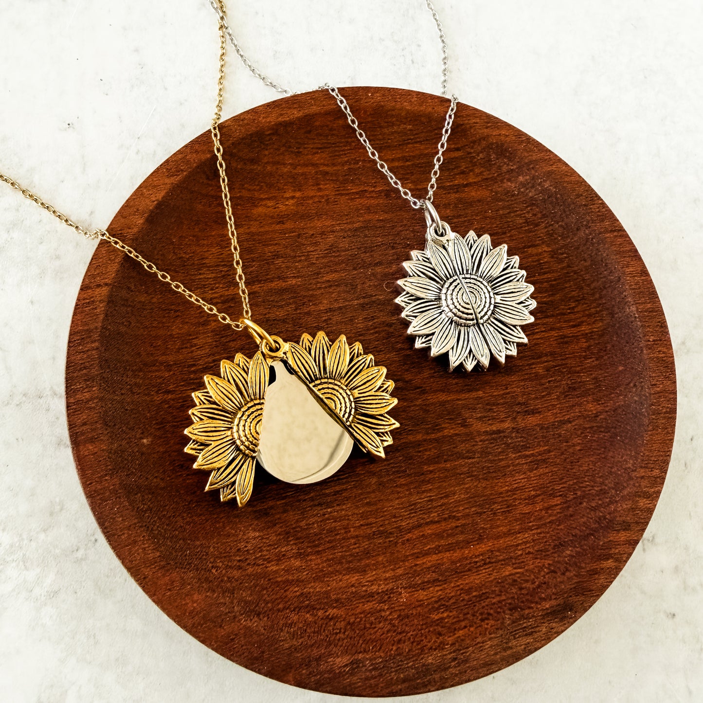 Sunflower Reveal Necklace (Silver or Gold), 1 Total, Metal Blank #153