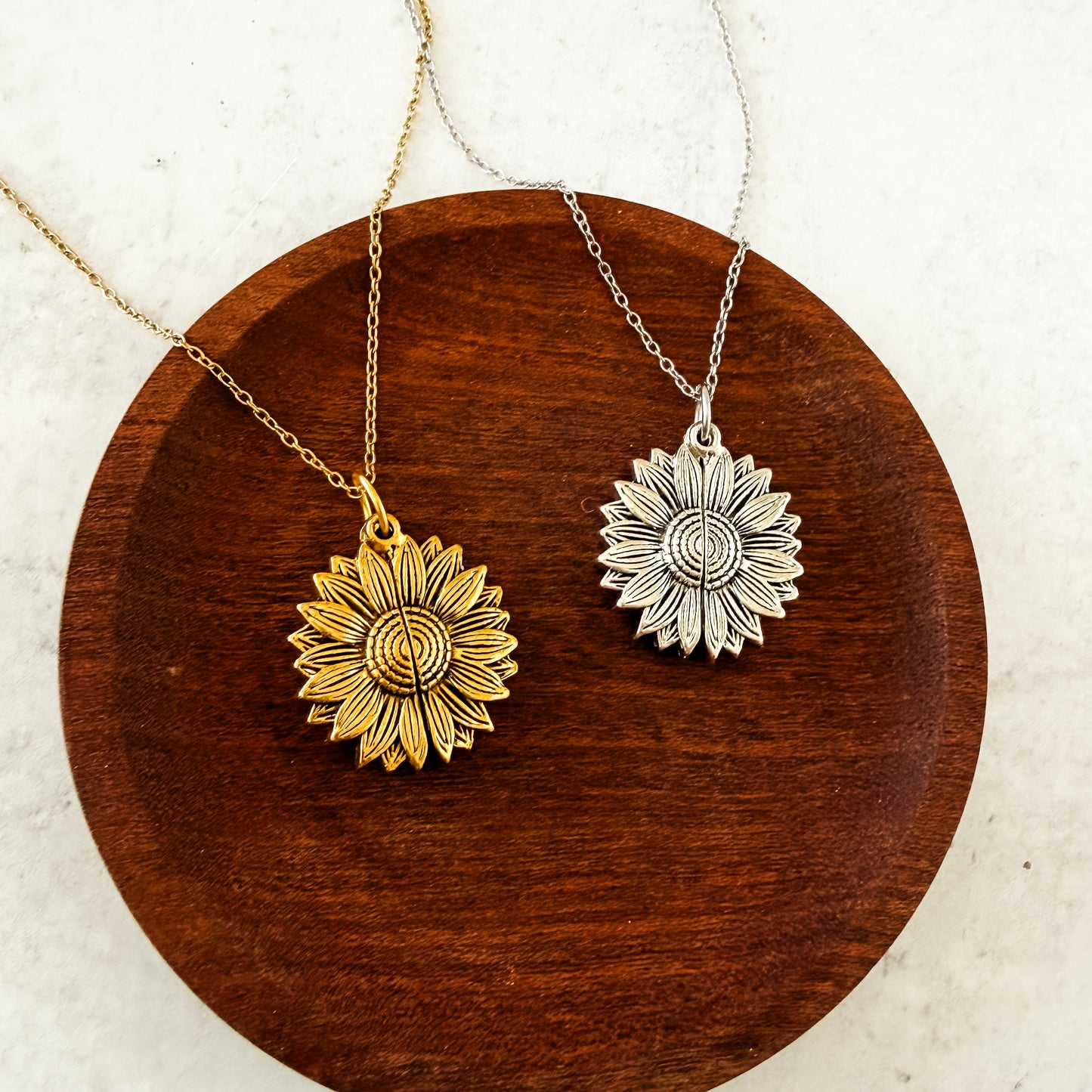 Sunflower Reveal Necklace (Silver or Gold), 1 Total, Metal Blank #153