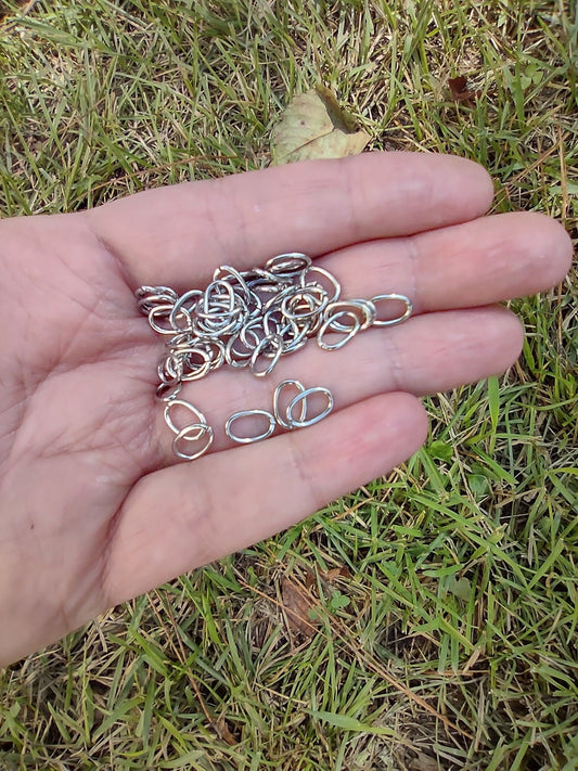 SILVER 8mm x 6mm OVAL Bulk Stainless Steel Jump Rings (18 gauge), 100 Pieces, Jump Ring #64