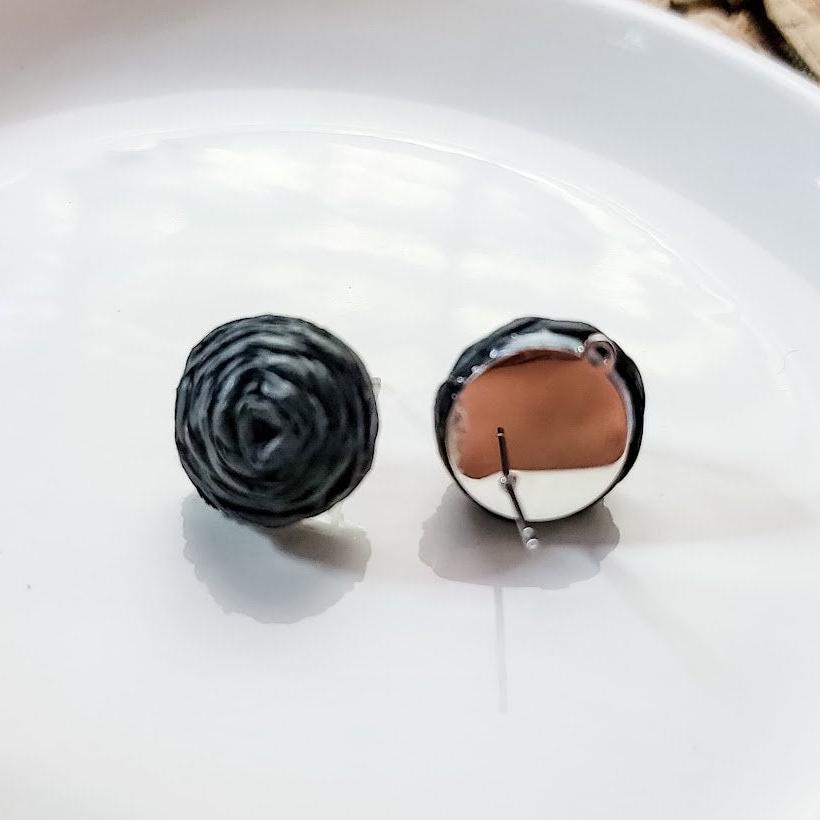 Black Raffia Small Stud Topper (14mm), 1 Pair, Stud #155
