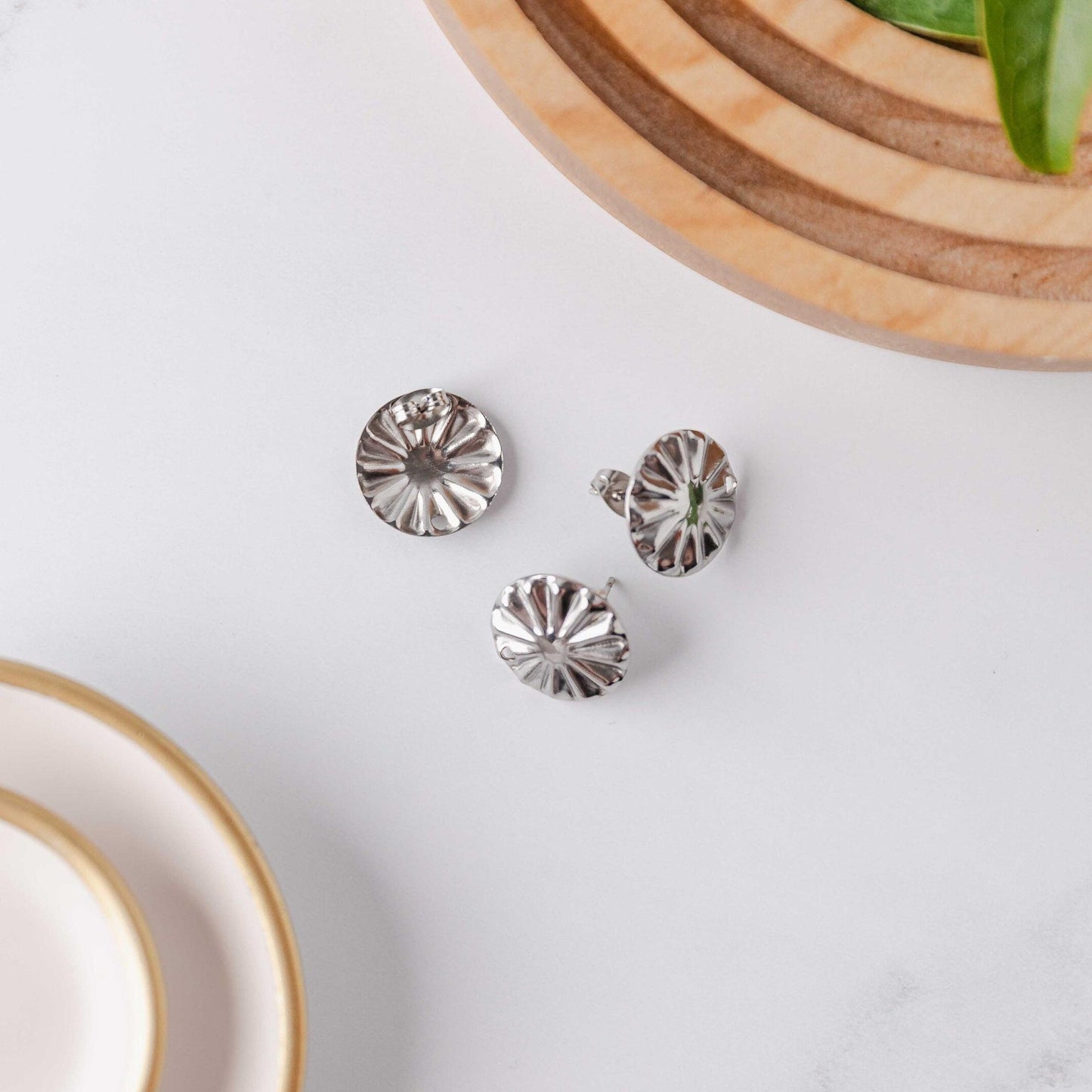 SILVER Starburst Circle Stud Connectors (17 mm), Round Wood Post Earring Connector, One Hole Circle Stainless Steel Post Finding