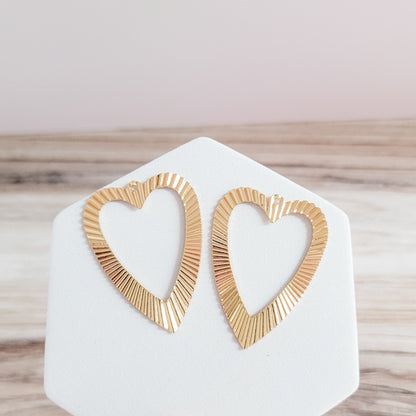 Fluted Heart GOLD 1-Hole Brass Charms, 10 pcs, Charm #47