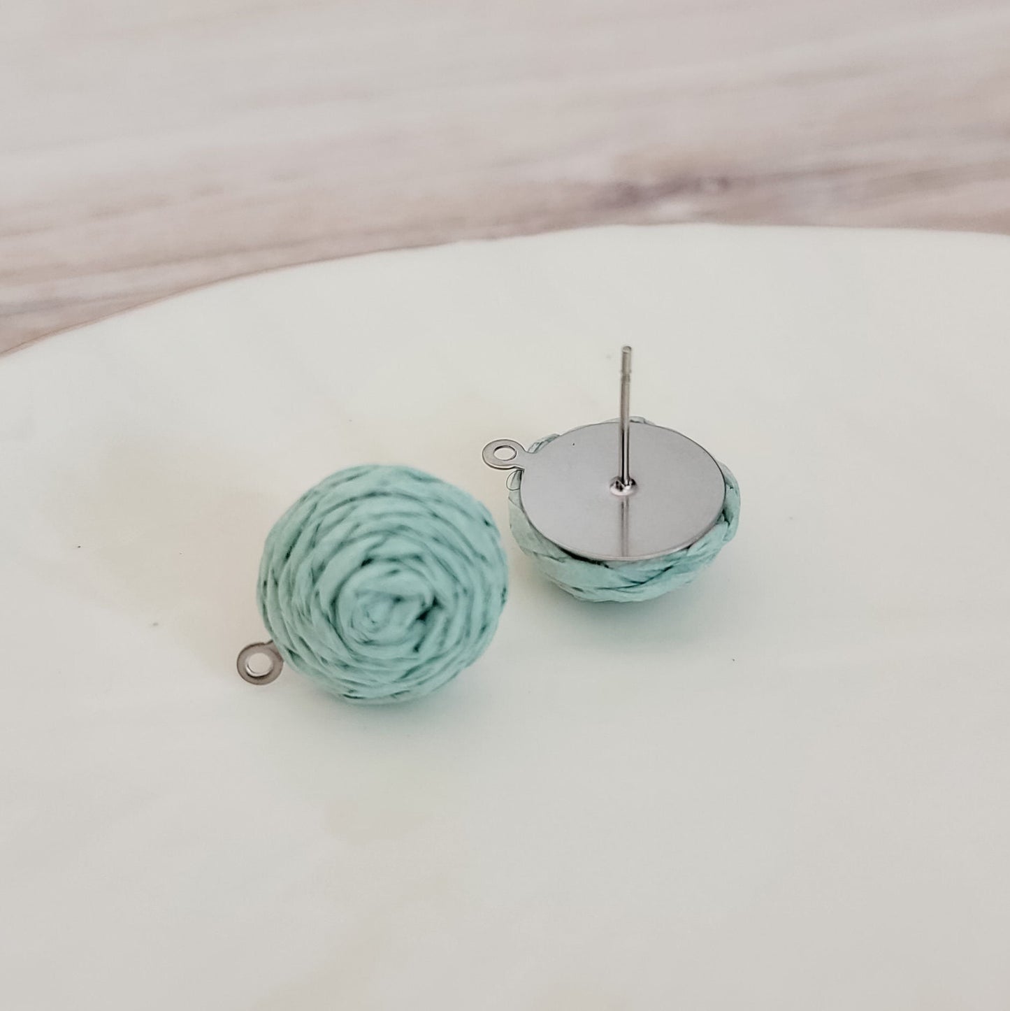 Mint 14mm Raffia Small Stud Topper, 1 Pair, Stud #154