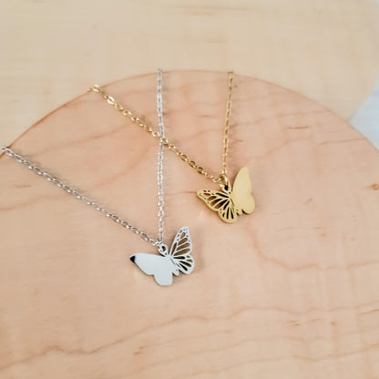 Filigree Butterfly Necklace (Silver or Gold), 1 Total, Metal Blank #125